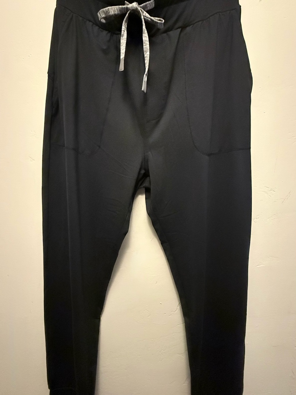 Varley Parkhurst Fluid Stretch Jersey Jogger – Black | Women’s Large